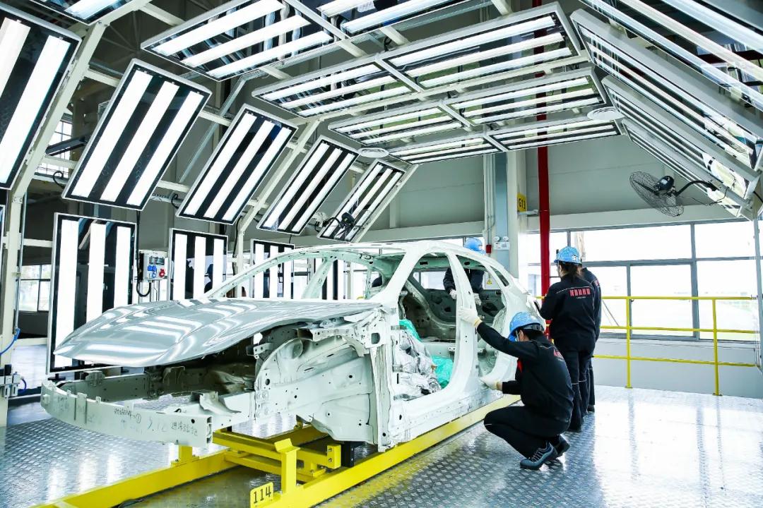 寰球汽车科技之旅走进极氪探寻极氪电动化变革之道