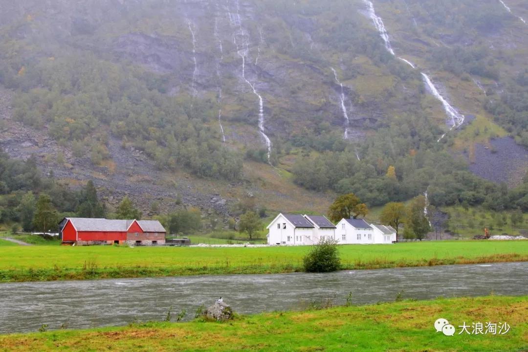 介绍北欧三国的旅游资源,北欧三国旅游条件