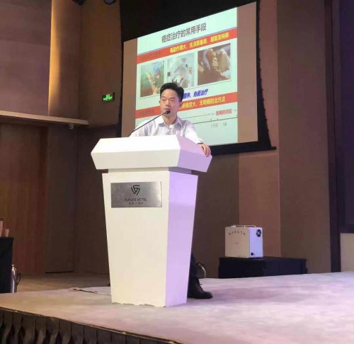 专家普及氢疗康复知识，生物医疗公司捐赠氢气机，共同为河南肿瘤患者康复助力