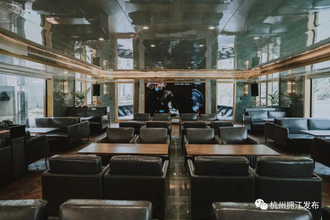 桐庐这艘带绝美“星空”的游船，开了！还有船票送送送！