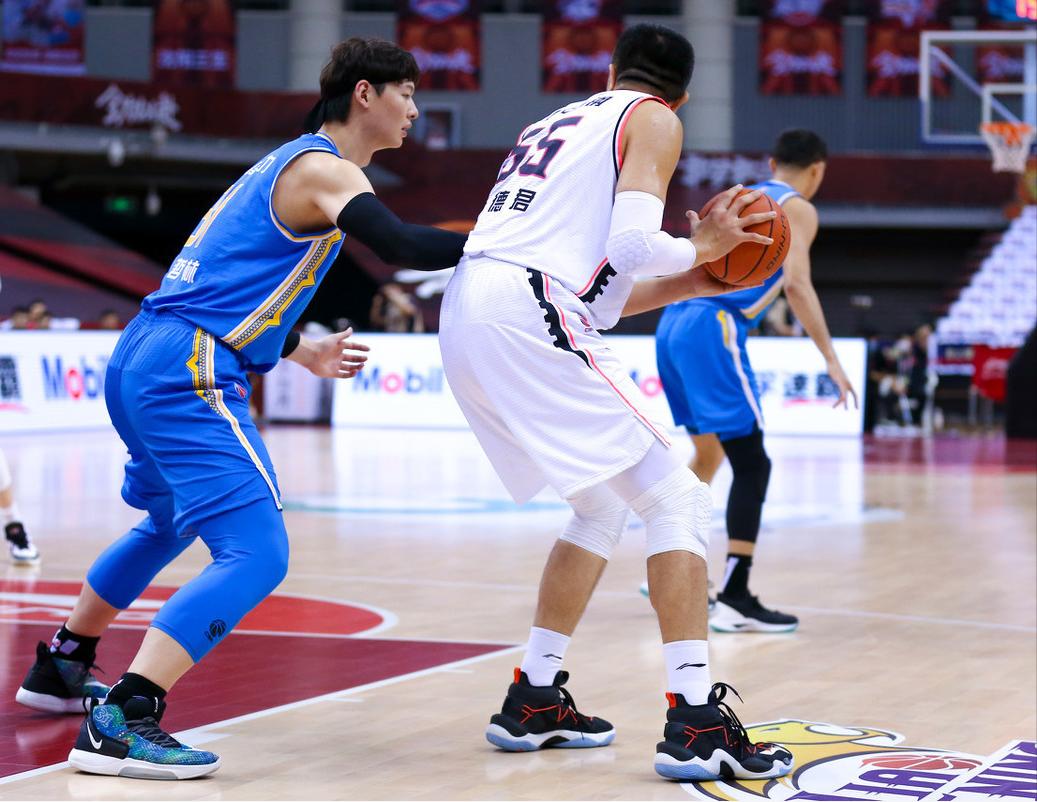 王哲林巅峰表现,王哲林巅峰时期集锦