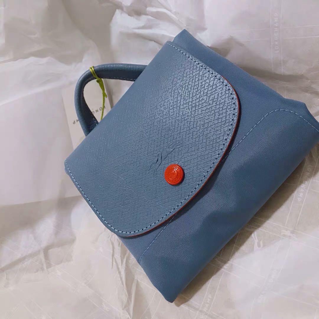 有没有很能装的双肩包,可以全部展开的双肩包推荐