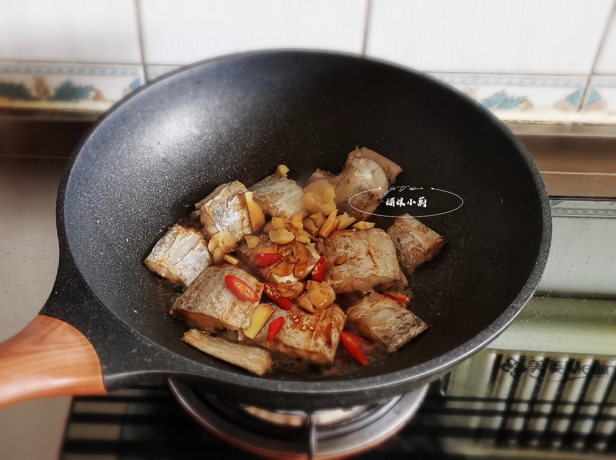 带鱼的家常做法大全最简单,带鱼的做法最好吃又简单