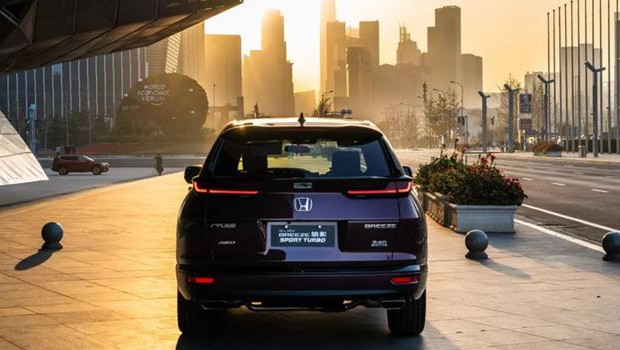 被冷落的好车？配2.4L+四驱，为何买三菱欧蓝德的人不多？