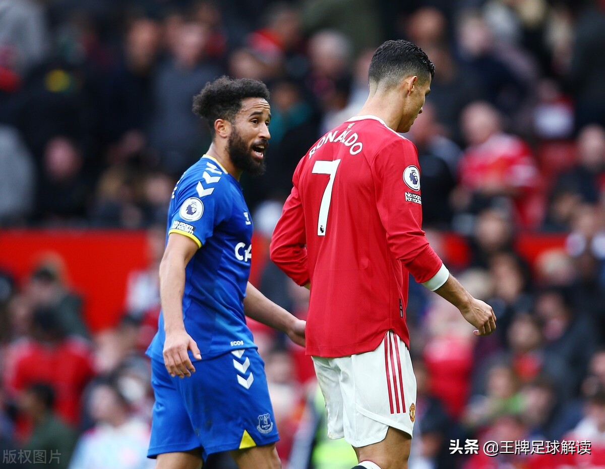曼联惨绝11人无缘欧冠首战,曼联遭绝平3-3埃弗顿