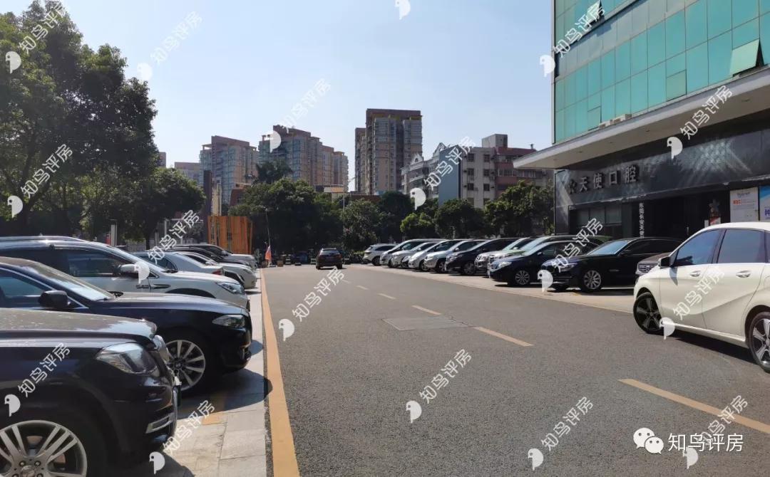 长安地王广场哪一年建成的,长安地王广场和万科广场