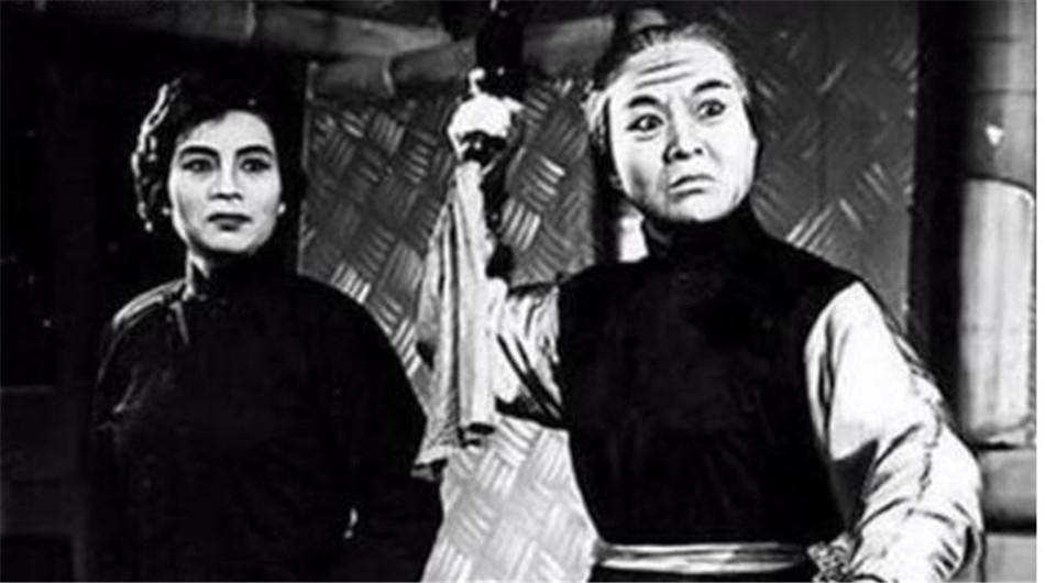 双枪老太婆结局如何?周总理希望刀下留人,毛主席嘱托善待其家属