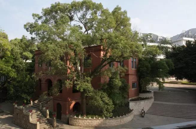 福州最牛逼的学校,被清华北大争着录取