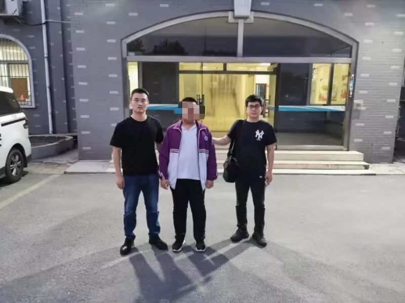 3个淫秽色情网站都是他一人打理,青岛警方出击捣毁