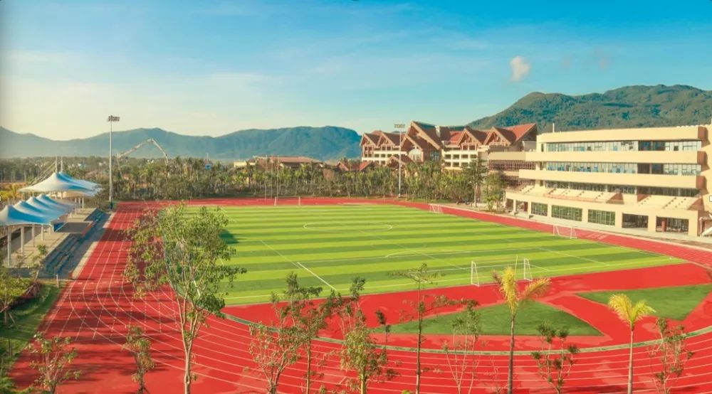 2019寒假“悦动锋尚”三亚浸入式足球游学冬令营招募开始啦！