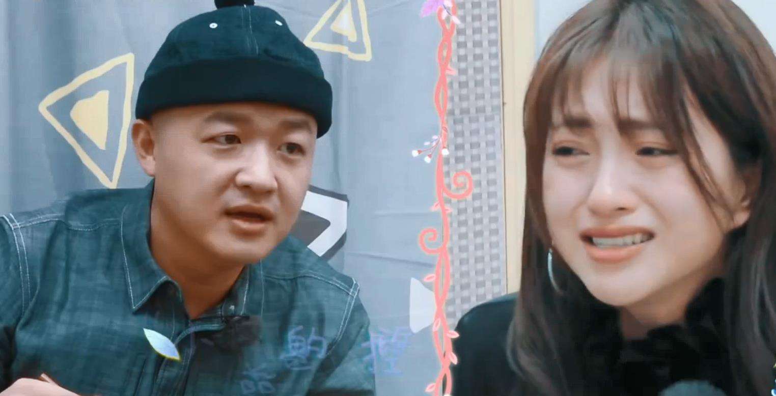 没常识、不识字、不会乘法口诀，这些顶流“文盲”凭什么会红？