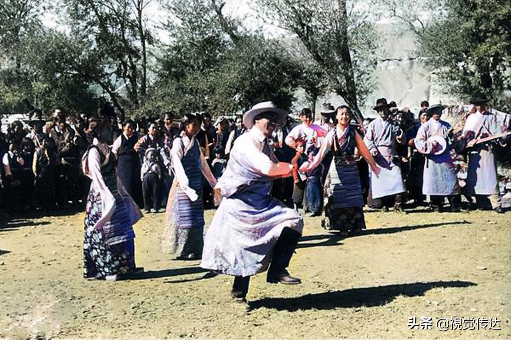 18张令人叹为观止的彩色老照片,令人震撼的65年前西藏高清彩照