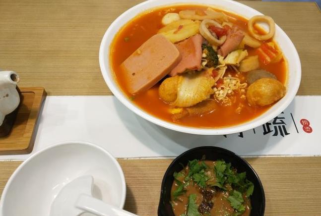 哈尔滨小吃特色美食推荐,哈尔滨市特色美食小吃