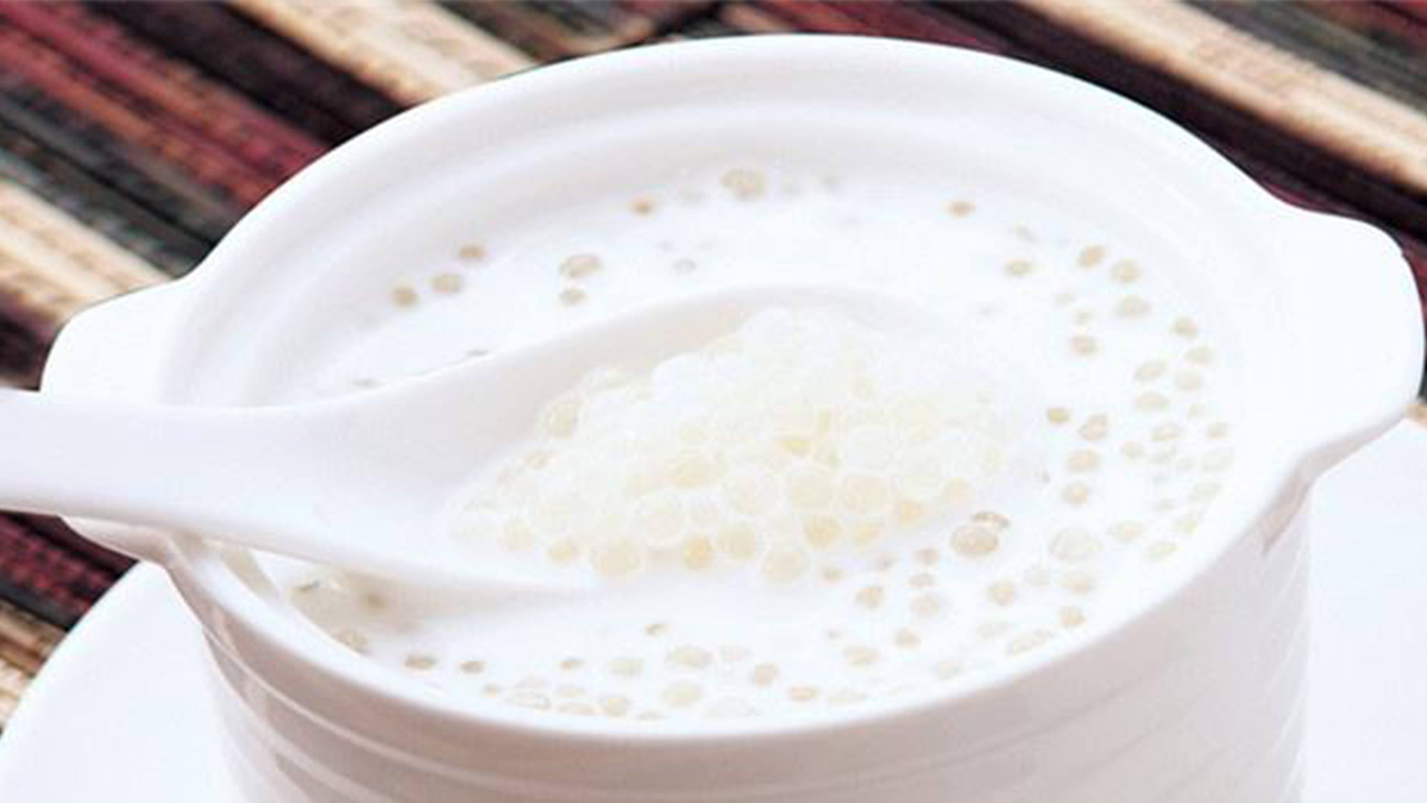 西米粥：它是一种极好的营养品，你有经常喝吗，来看看怎么做好吃