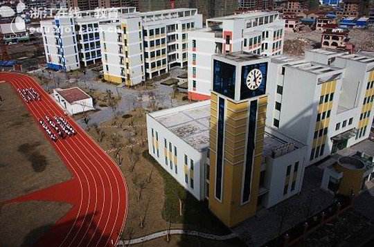 教育配套升级！多重利好还不够，江河汇旁这个盘7月又被彩蛋砸中