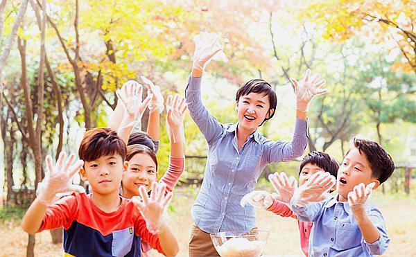 教育孩子老人总插手的后果,老人该不该插手孩子教育