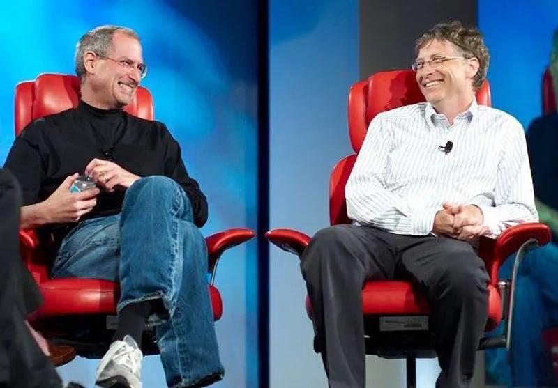 比尔盖茨和乔布斯的发家史,比尔盖茨乔布斯谁的贡献大