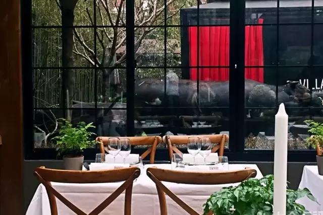 海派轻奢风格露台餐厅,低调轻奢露台餐厅