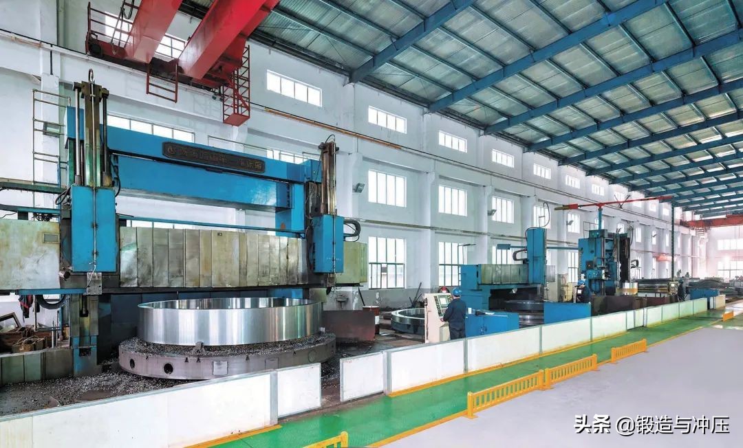 任益新：励精图治卓尔不群