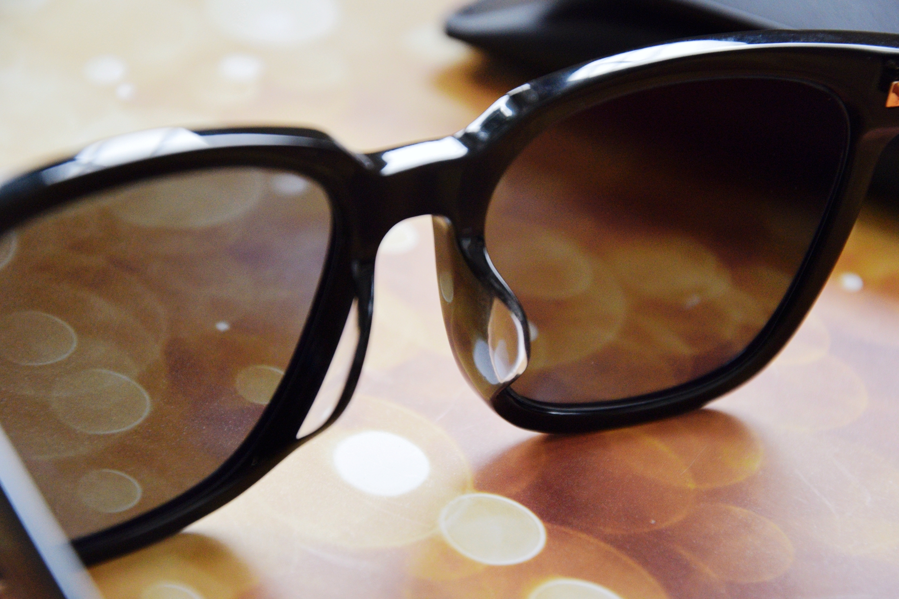 防近视眼镜明月镜片,中国航天明月镜片