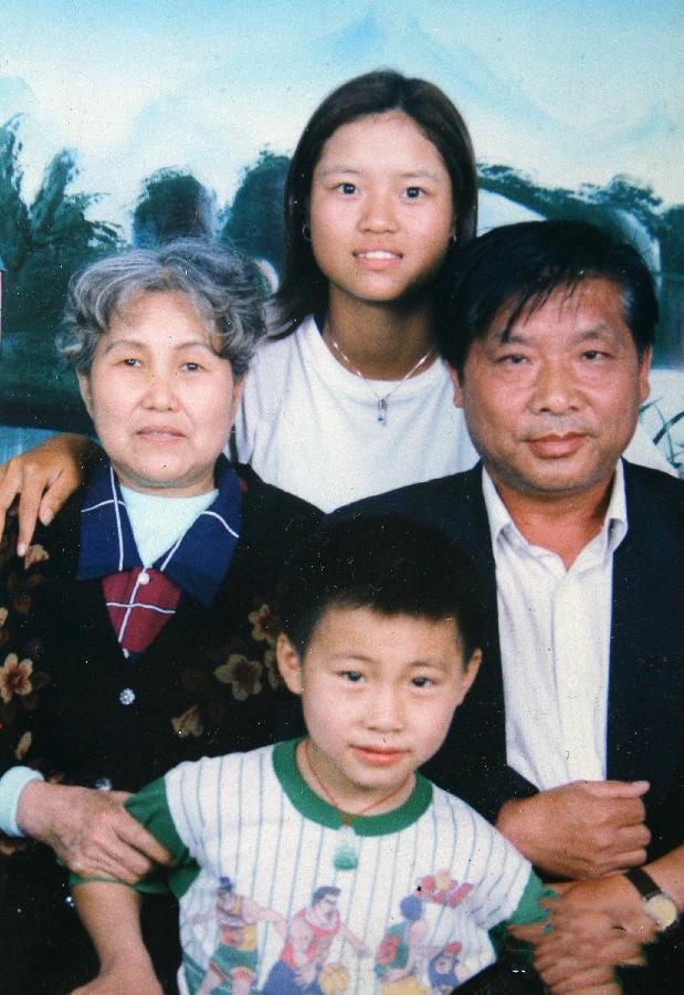 李娜传奇故事,网球选手李娜的成长历程