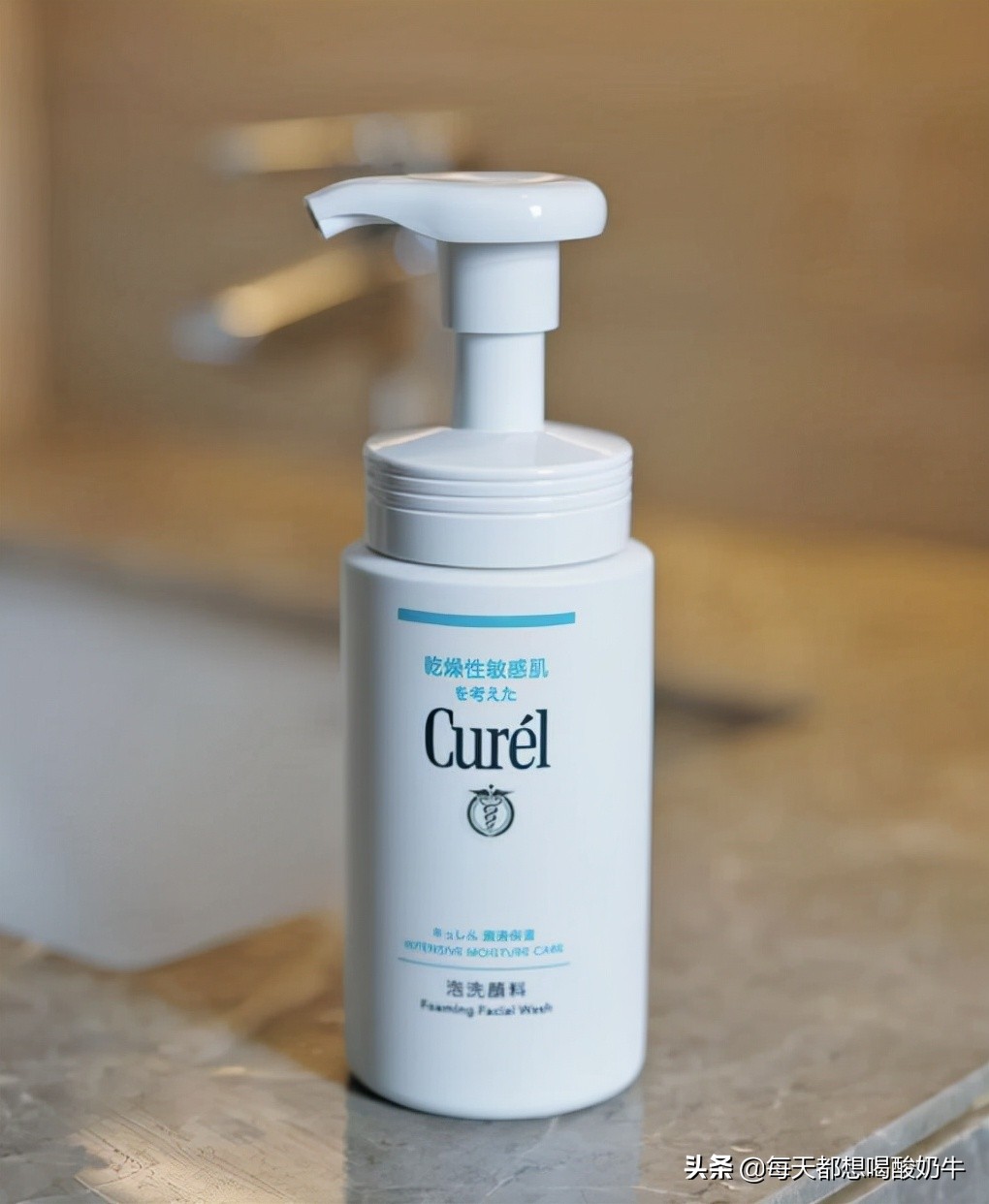 脸部毛孔大泛红有红血丝,脸部毛孔粗大有红血丝怎么改善