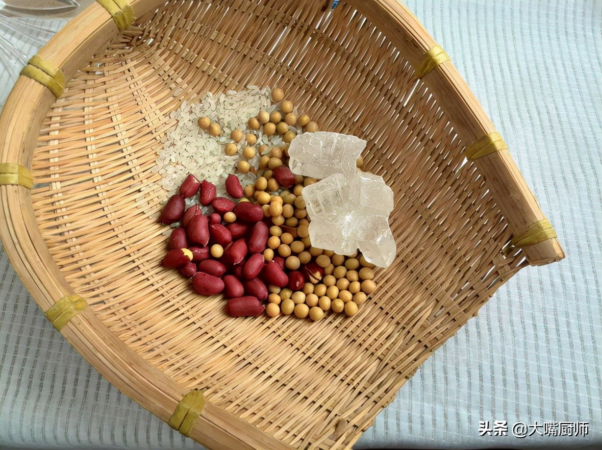 豆浆干豆和泡豆哪个好喝,豆浆怎么做可以不用泡豆
