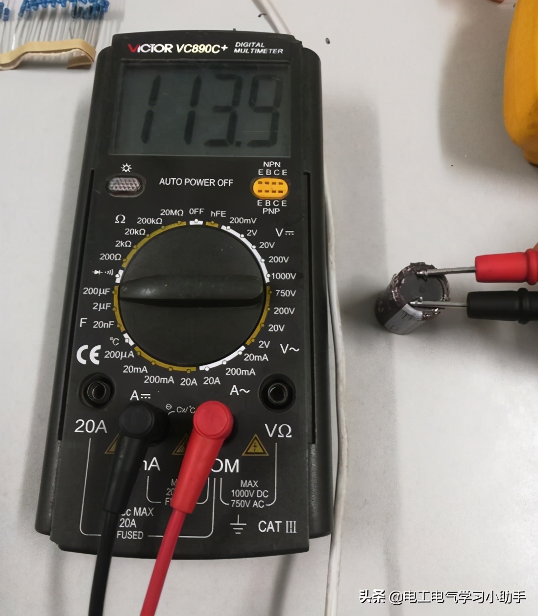 走狗屎运？老电工让胜利万用表起死回生