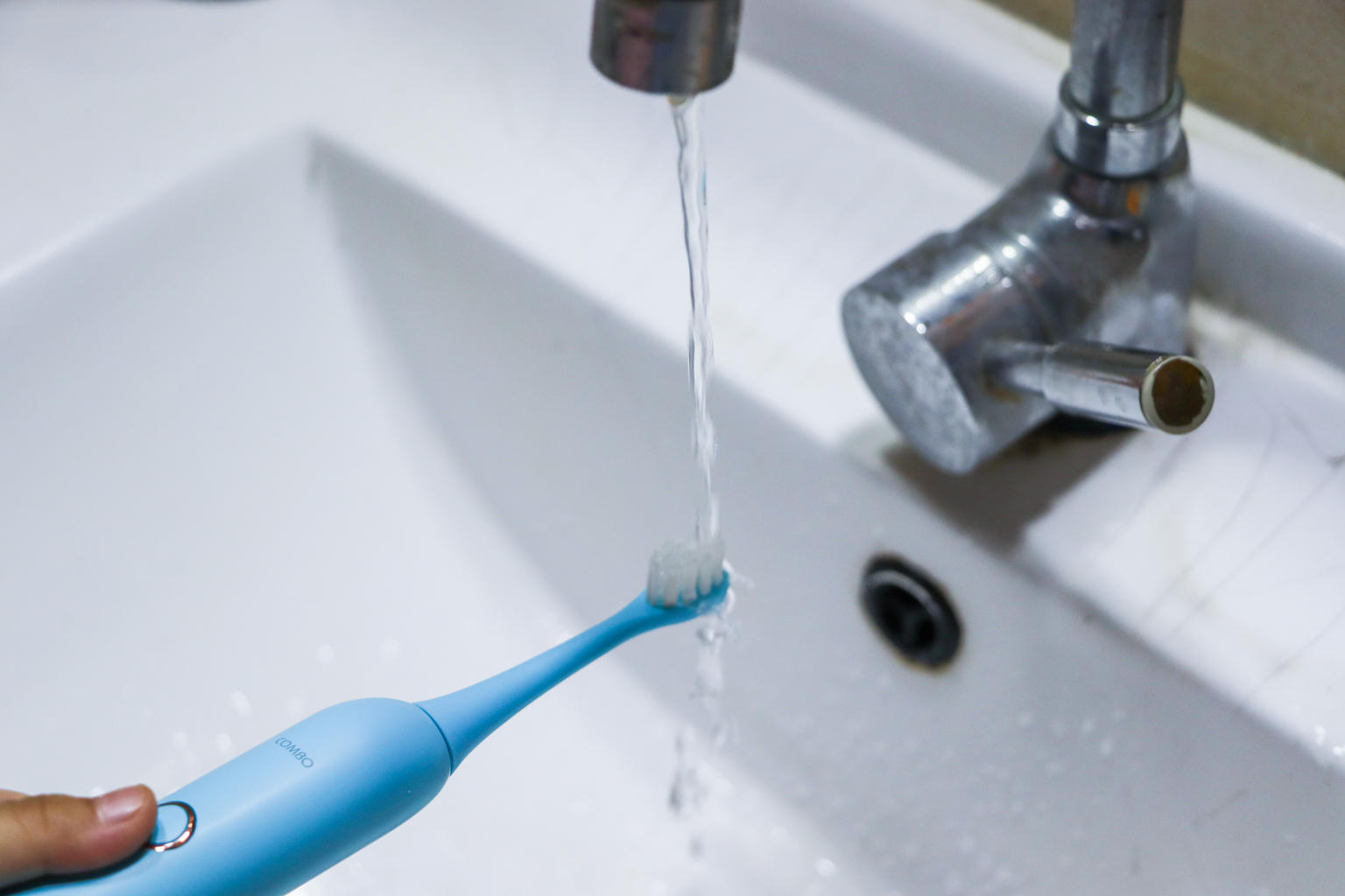 儿童牙刷推荐6-12岁不电动,电动牙刷儿童6-12岁不充电