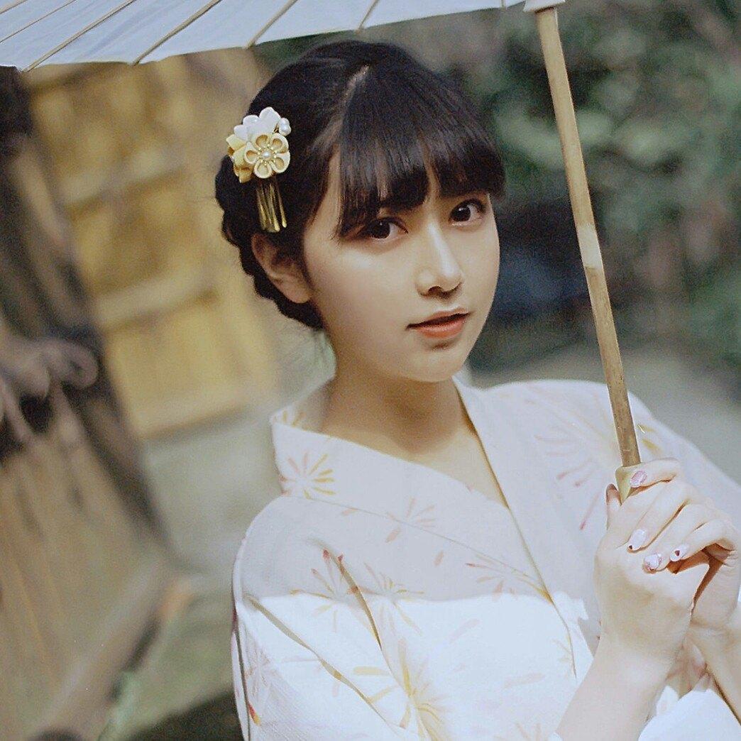 《帝君的小狂后》重生之后更嚣张霸道，一路开挂，还有人宠着