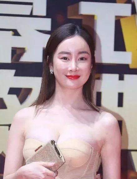 赵薇李湘近况,李湘拉赵薇直播卖货