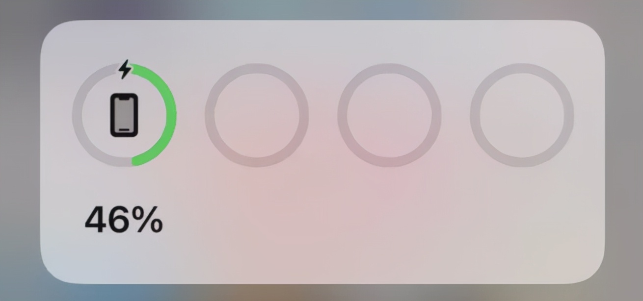 华强北鬼市苹果充电宝,华强北山寨苹果119元