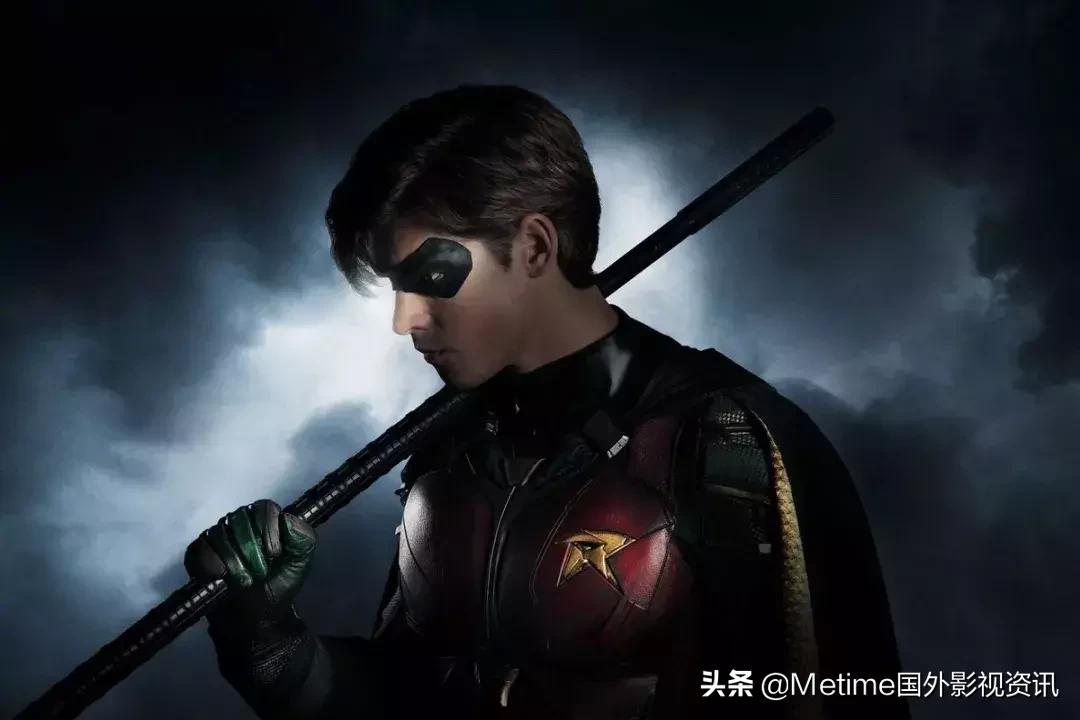 泰坦dc第一季,最新美剧泰坦