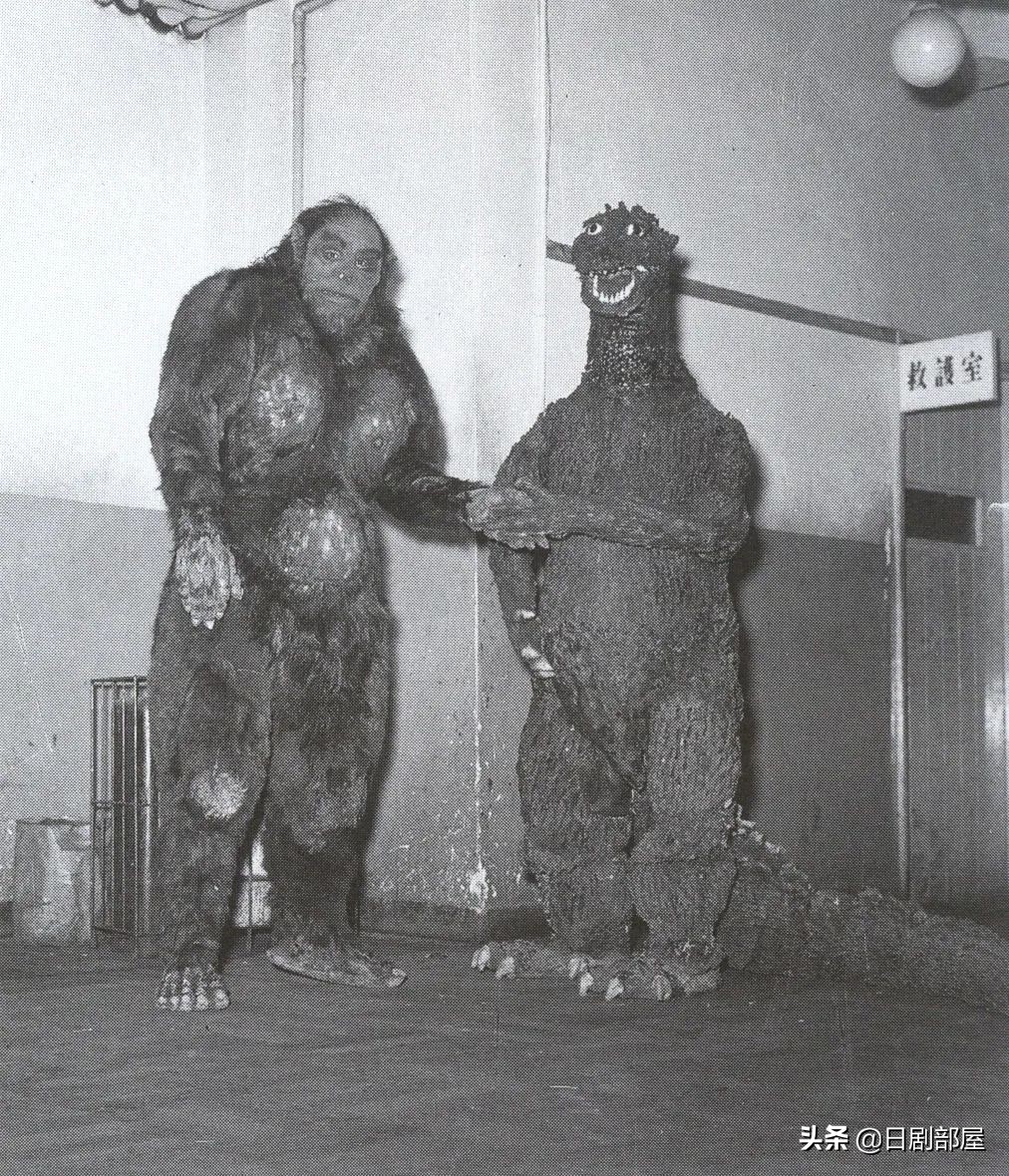 上映10天票房破10亿，哥斯拉比小栗旬更顶流