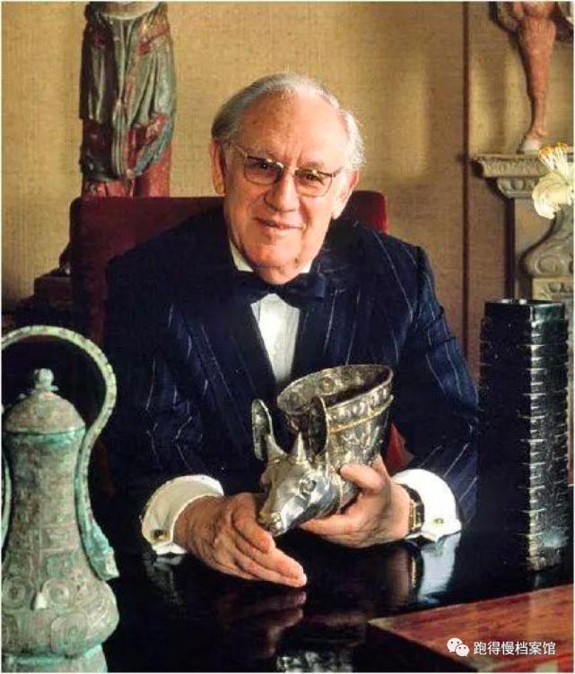 害死几十万美国人的制药巨头变身抗毒先锋，它才是美国永远的赢家