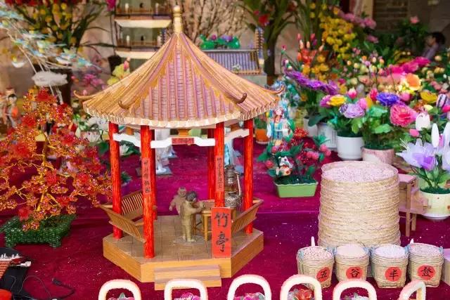 今晚，广州的这个村火了！所有的情侣都往这里跑