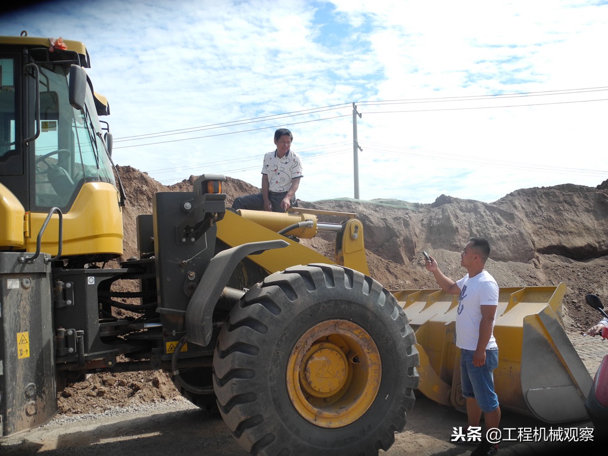 开铲车要注意哪些技巧,开铲车都有哪些技巧