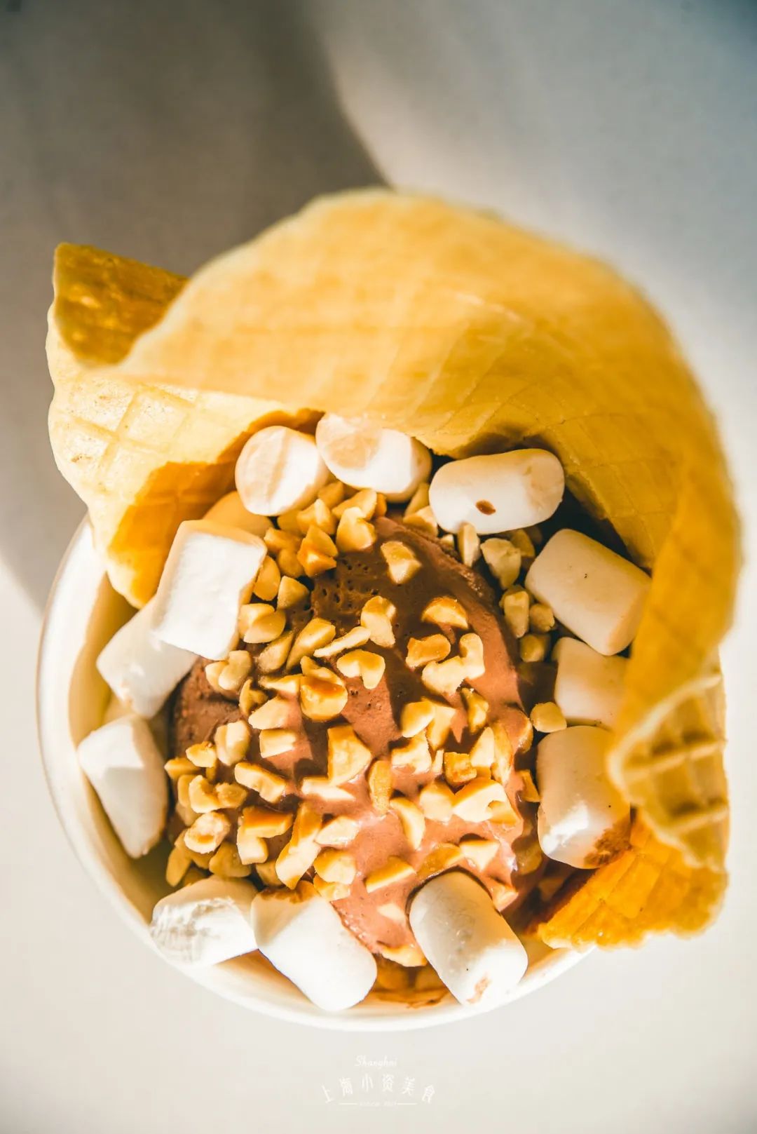 最近特火奶油冰淇淋,液氮网红冰淇淋