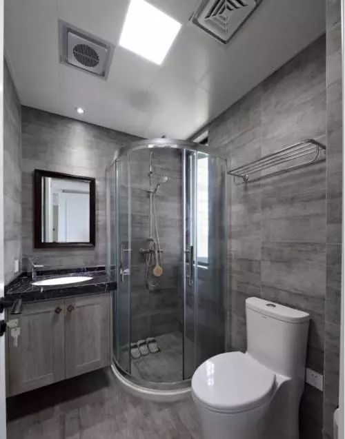 浴室内有防滑措施,浴室防滑有什么好办法