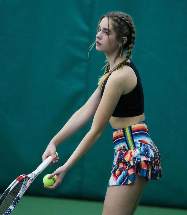 a4腰筷子腿,a4腰和小长腿