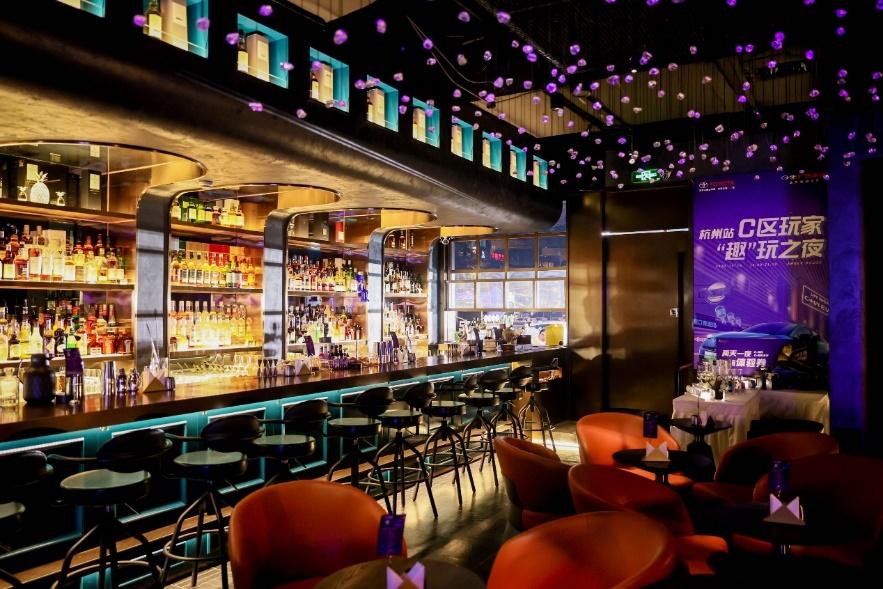 广汽丰田新款c-hr正式上市,丰田c-hr豪华版到底怎么样