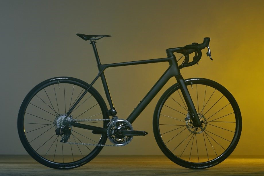 装备6kg以下的综合碟刹公路?