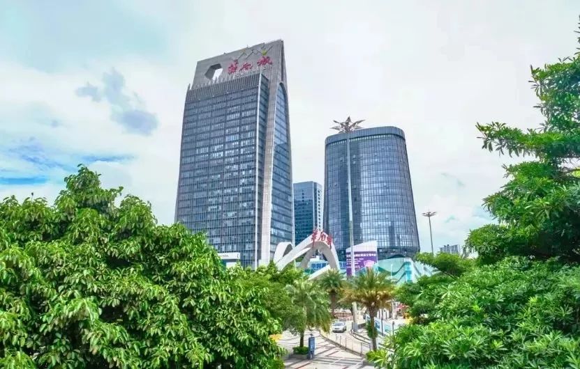 深圳大学平湖医院“压轴”试业!力争5年内冲上“三甲”