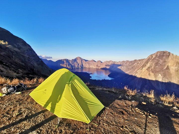 林贾尼火山一日游,印尼火山徒步攻略