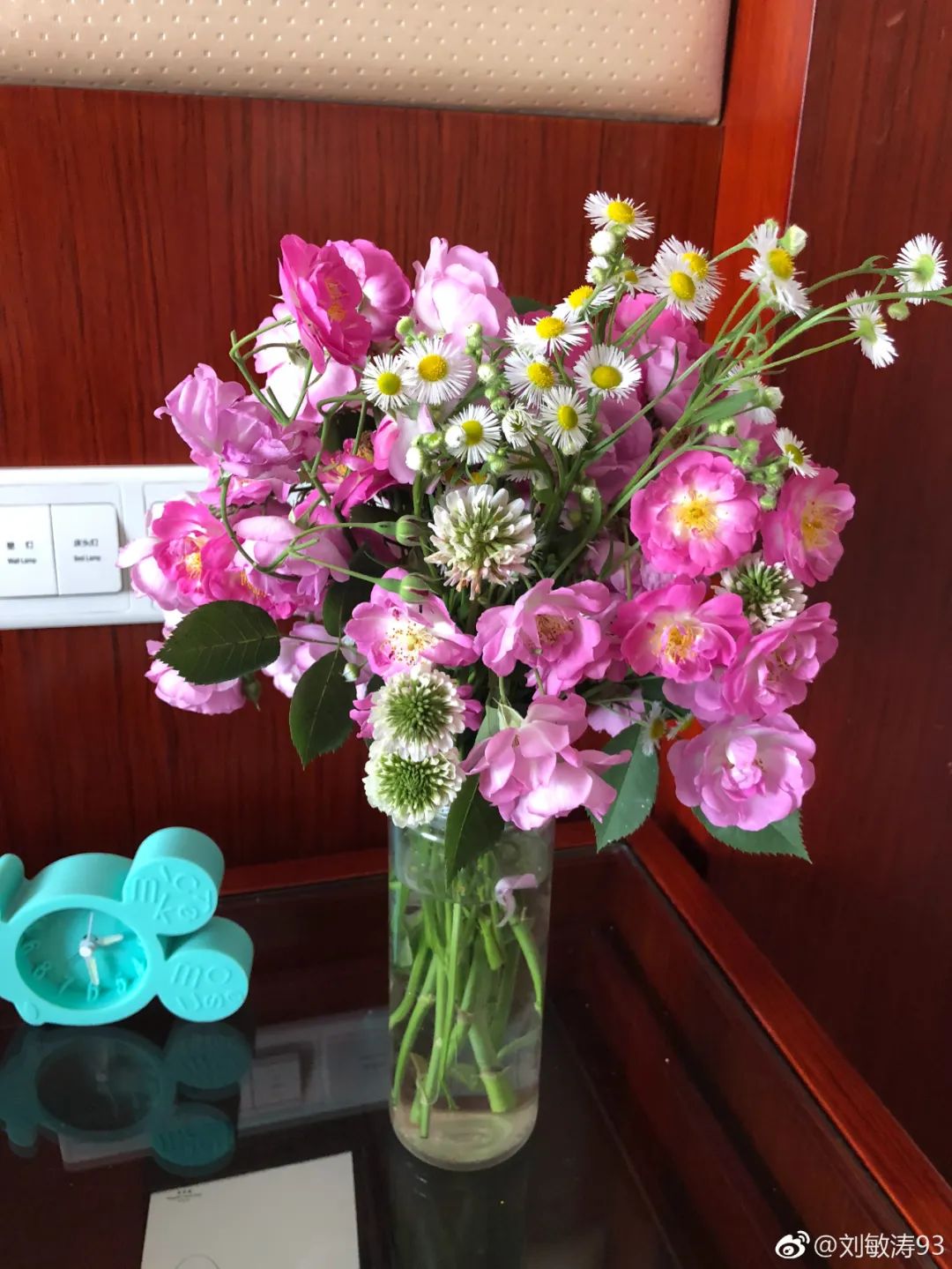 45岁刘敏涛风格大变,44岁刘敏涛活得有多潇洒