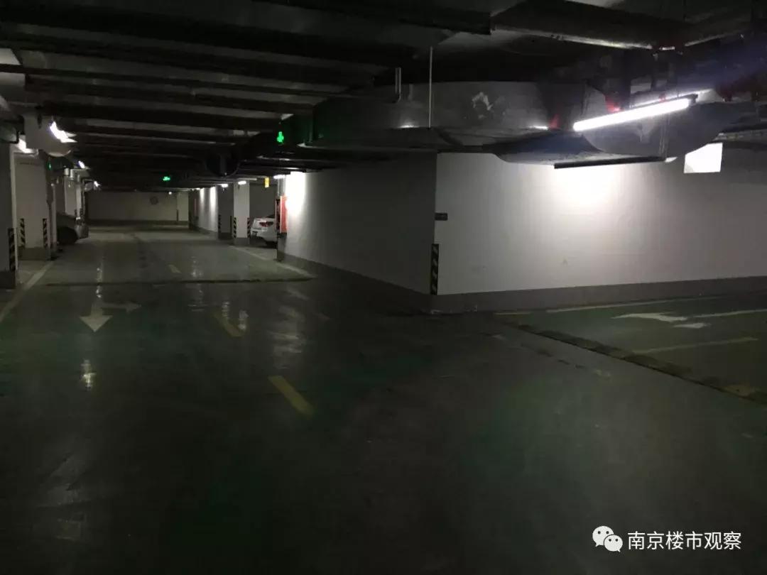10盘迎来交付大考，实景谍照流出！这品质…