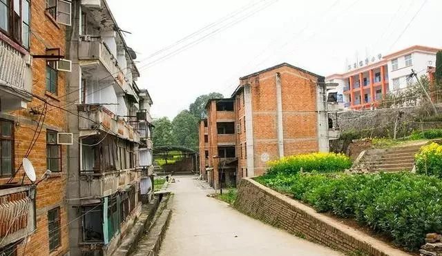 陕西飞机制造厂现在好吗,陕西飞机制造厂造什么飞机