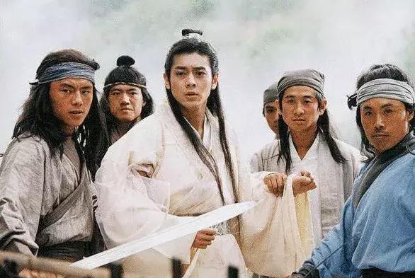 段誉是多情还是专情,段誉感情坎坷