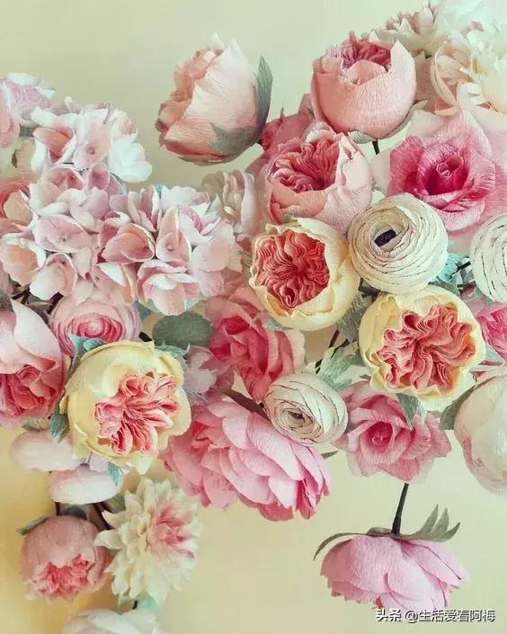 皱纹纸花朵手工艺术,纸艺玫瑰花的制作方法皱纹纸