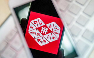 隐藏在暗处的“薅羊毛*党**”:一个小时薅走拼多多几十万